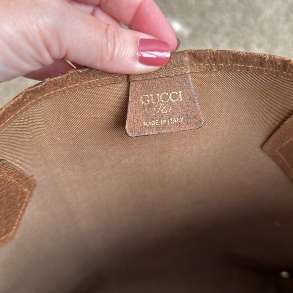 Gucci Plus Tote Bag - Picture 10 of 14